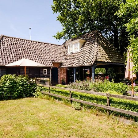 Landrop Bed & Breakfast Hoogeloon Exterior foto